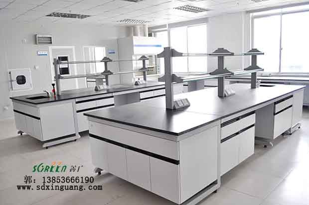 實(shí)驗(yàn)臺廠家
