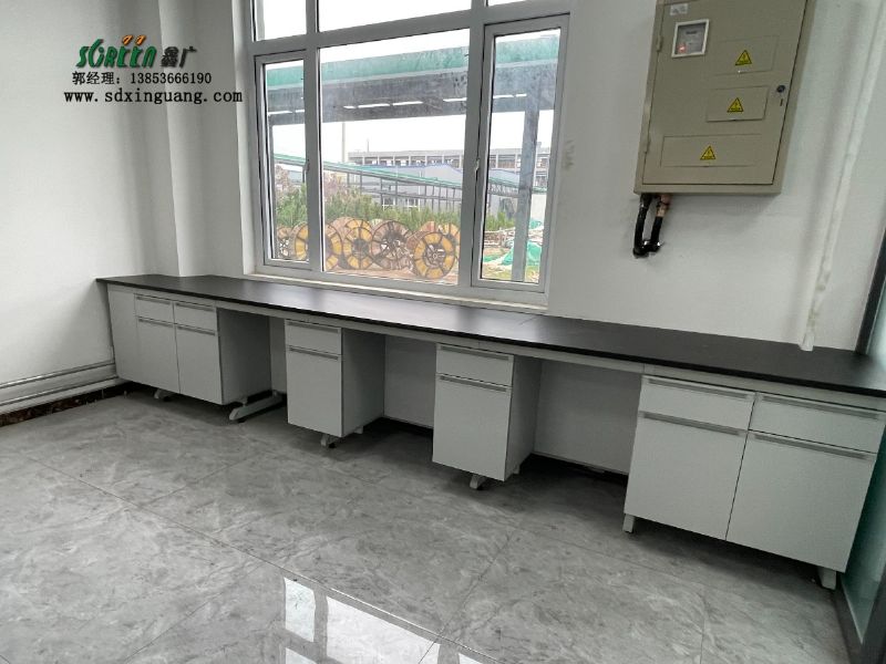 實驗臺廠家