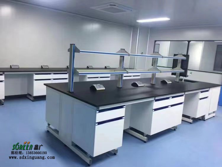 16954522939289564.jpg 化驗室邊臺