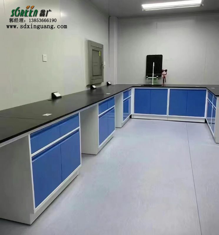 實(shí)驗(yàn)室設(shè)備